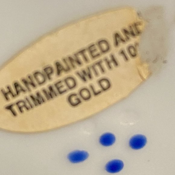 Porcelain Elephant With 10K Gold Formalities by Baum Bros Handpainted Flowers - Picture 7 of 12